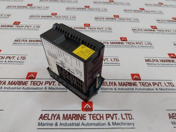 Red Lion Mc2238X 5 Digit Digital Panel Meter Controller