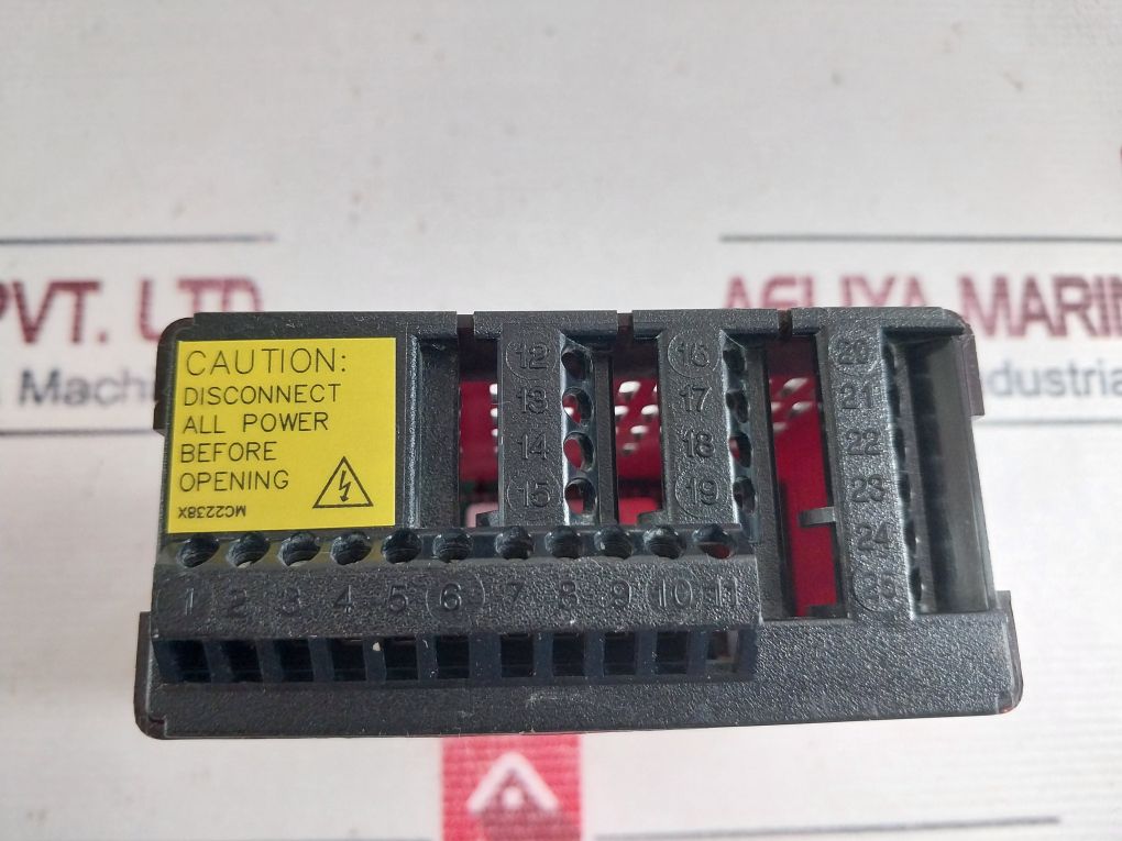 Red Lion Paxp0000 Process Input Panel Meter 85-250Vac 10V