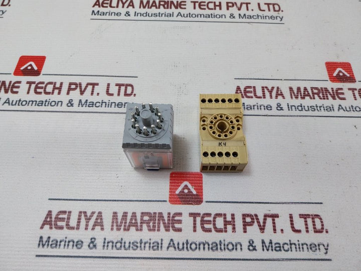 Releco C3-a30 Fx /...V Relay With Socket