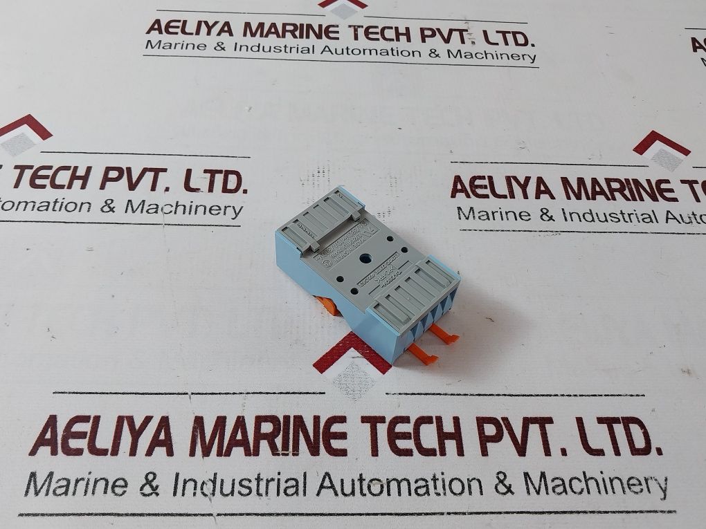 Lot Of 4X Releco S3-b Relay Socket Base