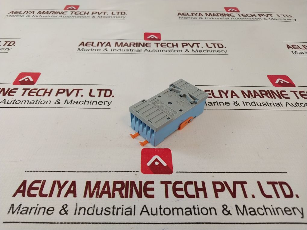 Releco S3-mp Relay Socket 10A 380V~