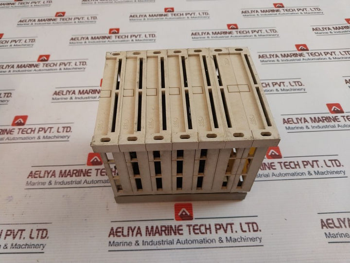Reliance Electric Sfr 3000 Voltage Regulator 36V/50-60Hz
