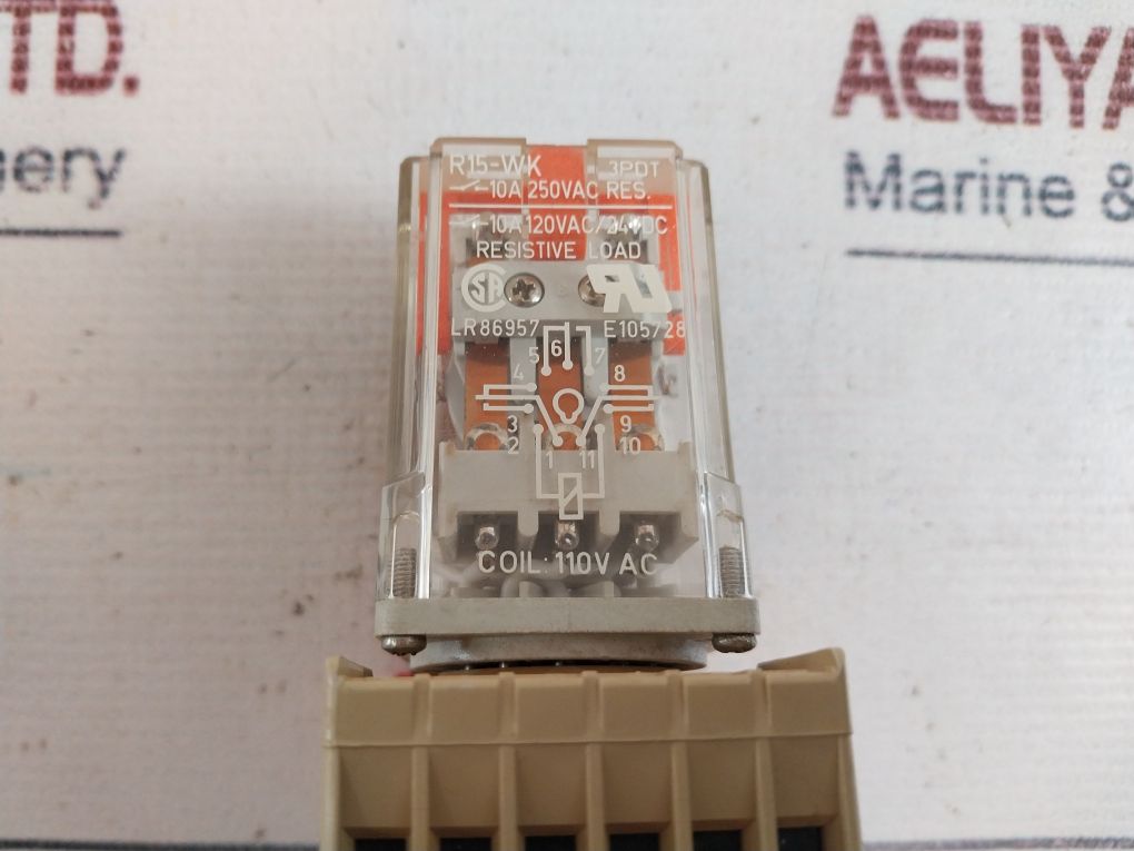 Relpol R15-wk Relay With Socket E105728 10A 120Vac