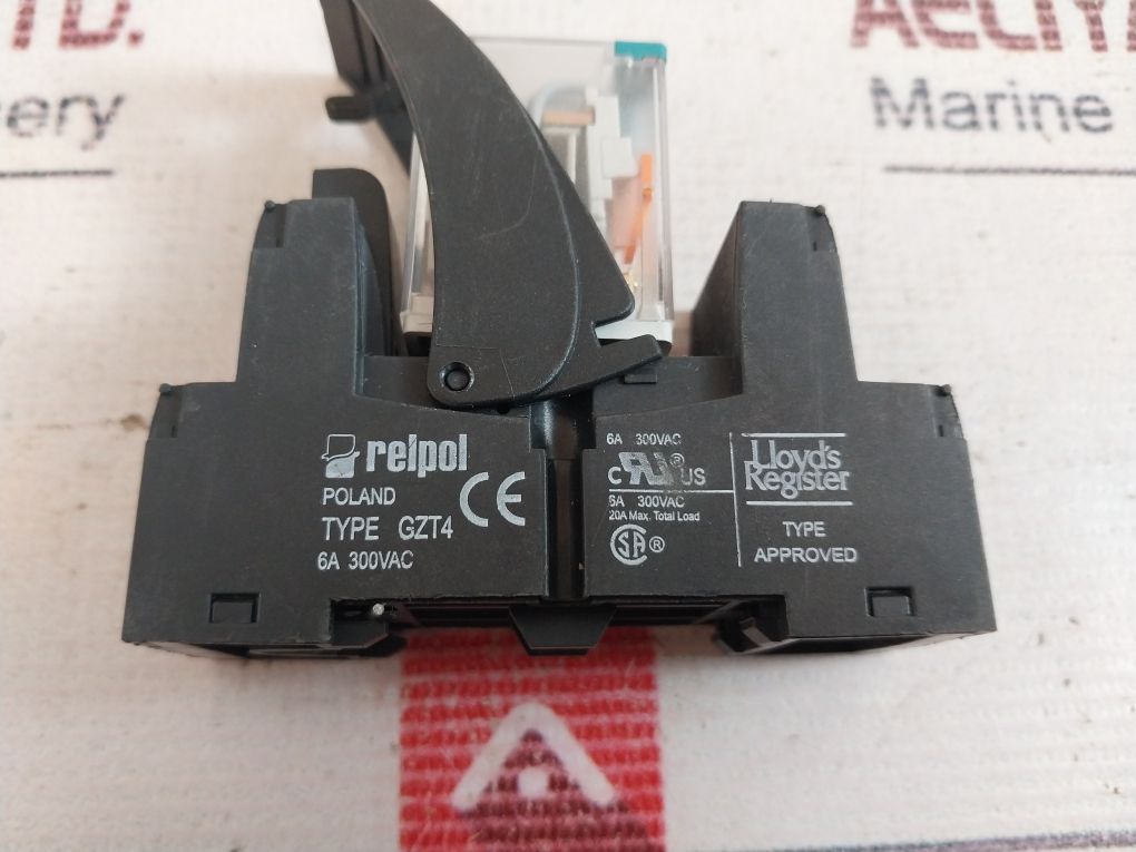 Relpol R4-2314-23-1024-wtl Relay With Base Gzt4