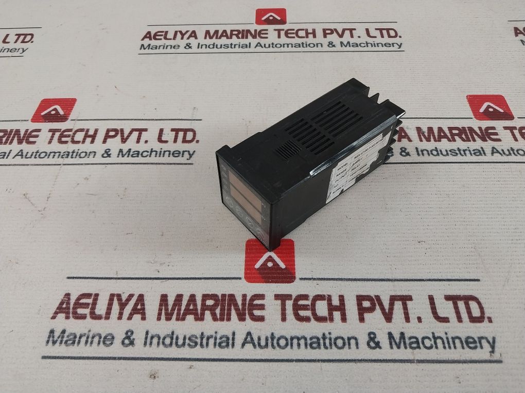 Rex-c100-fj02-m*An 0-400°C Pid Digital Intelligent Temperature Controller