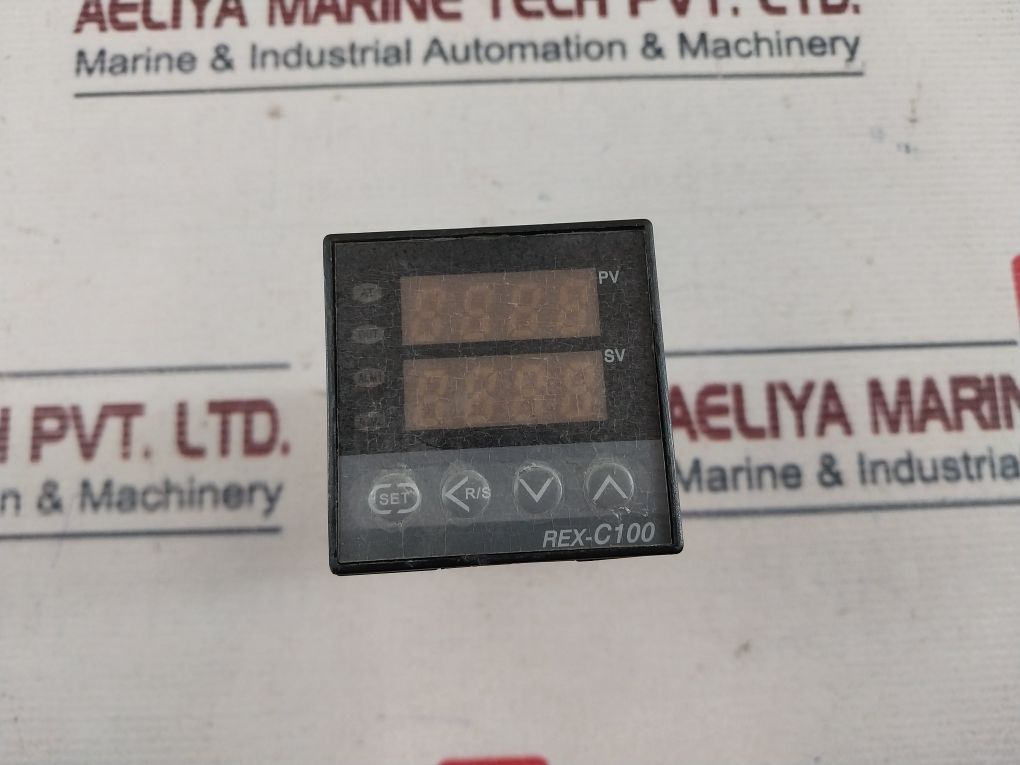 Rex-c100-fj02-m*An 0-400°C Pid Digital Intelligent Temperature Controller