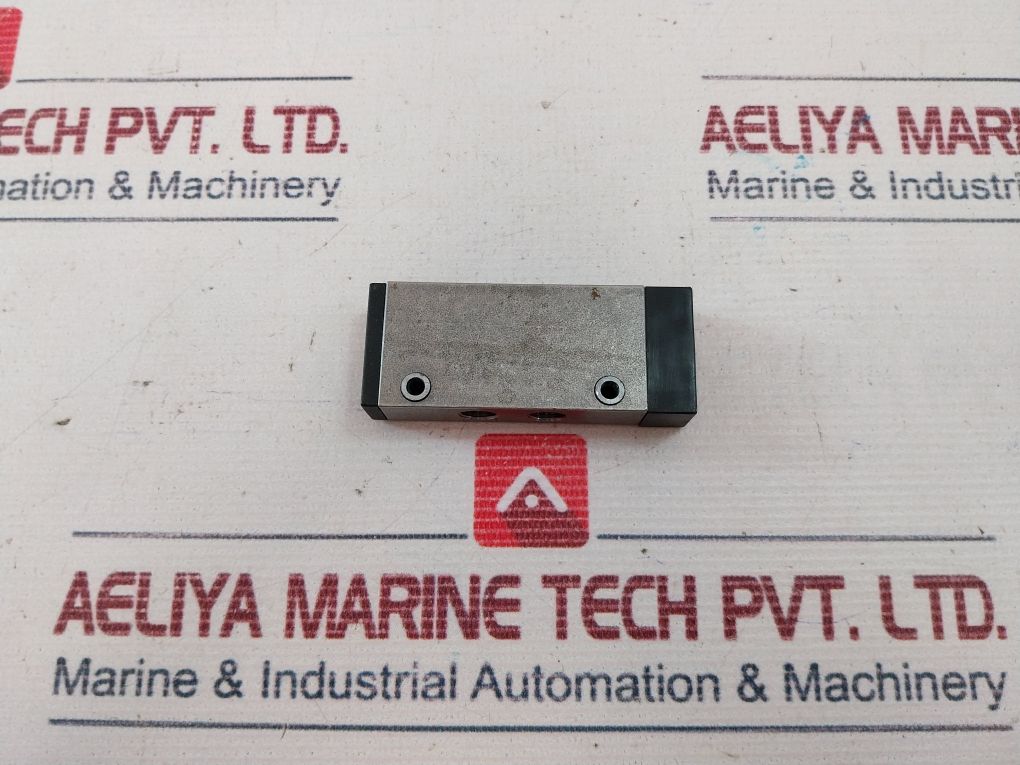 Rexroth 0820 204 003 5/2 Way Valve