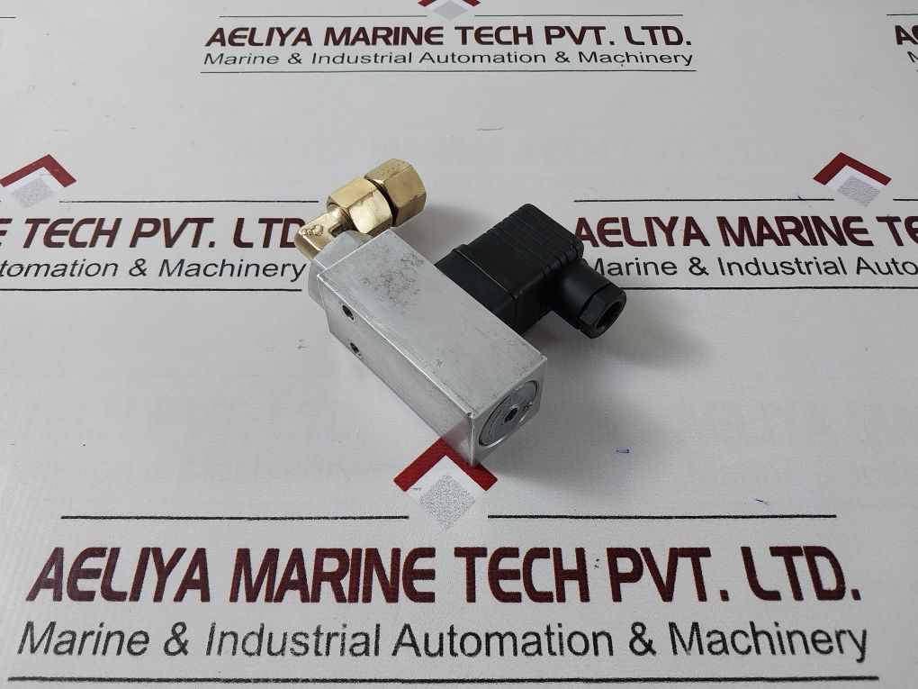 Rexroth 0821100013 Pressure Switch