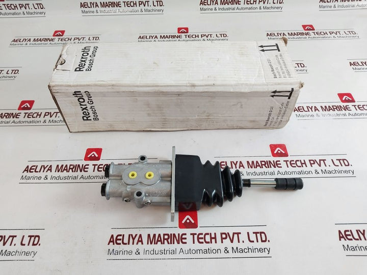 Rexroth 1-2Th6 L 06-10M01 Pilot Control Unit