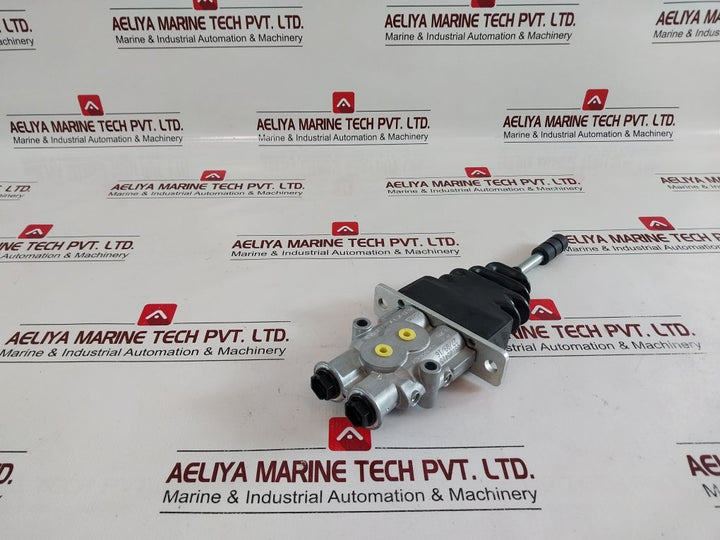 Rexroth 1-2Th6 L 06-10/M01 Pilot Control Unit