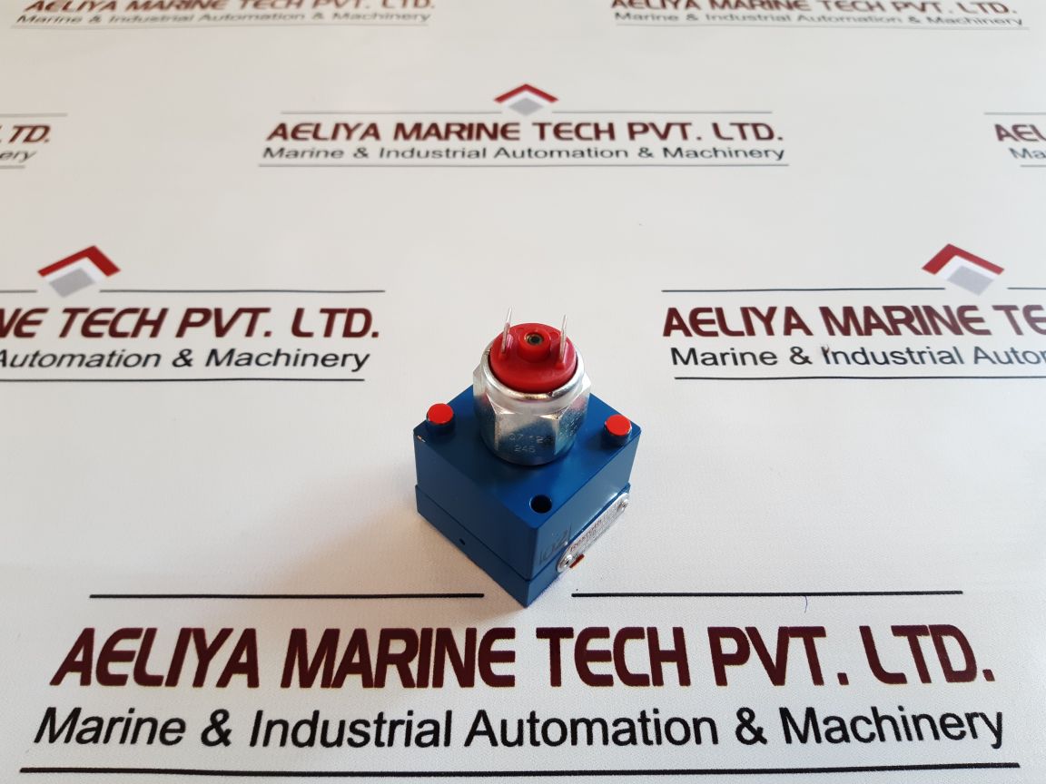 Rexroth 3526010220 Valve