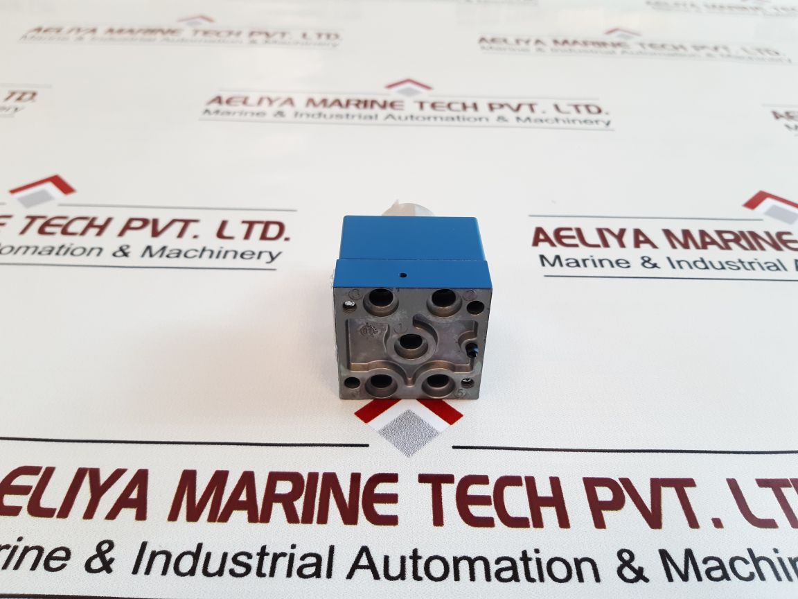 Rexroth 3526010220 Valve