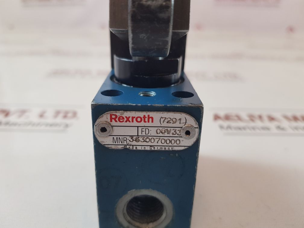 Rexroth 3630070000 Pneumatic Directional Valve With Roller
