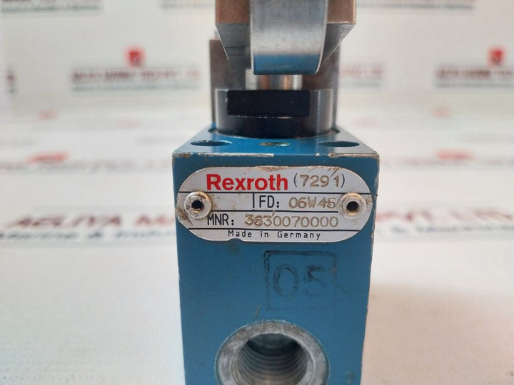 Rexroth 3630070000 Roller Lever Pneumatic Directional Valve 