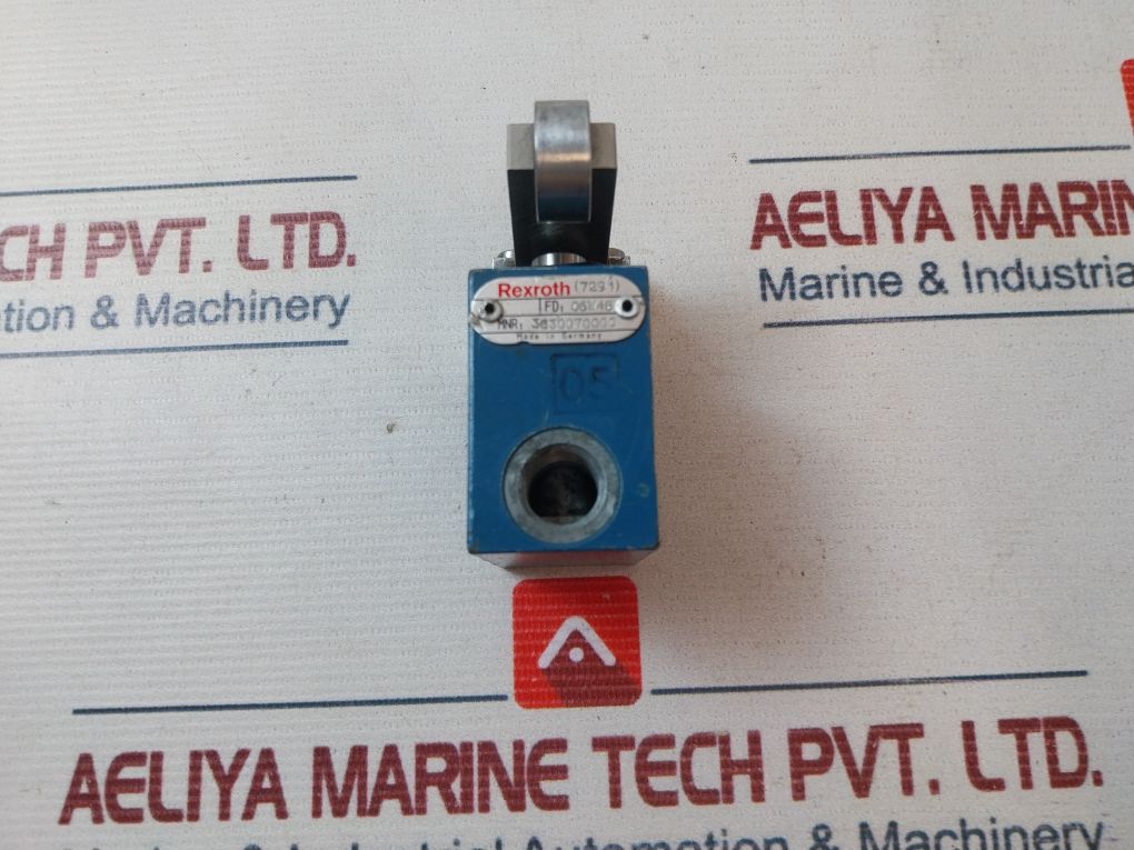 Rexroth 3630070000 Roller Lever Pneumatic Directional Valve 