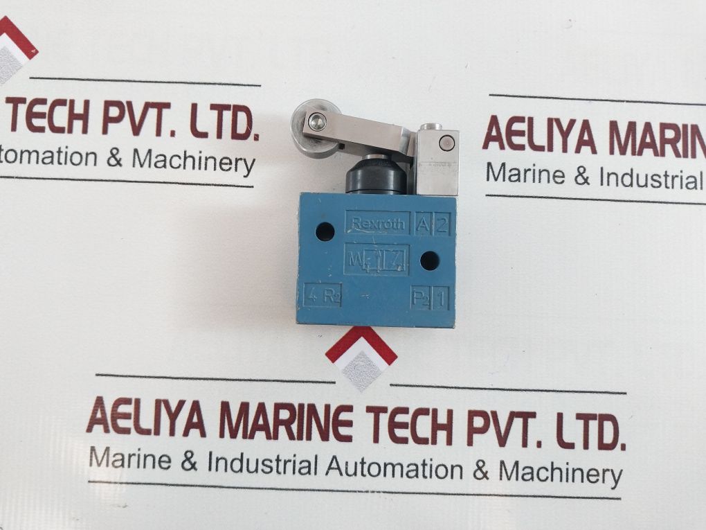 Rexroth 3630070010 Roller Lever Pneumatic Directional Valve