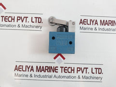 Rexroth 3630070010 Roller Lever Pneumatic Directional Valve