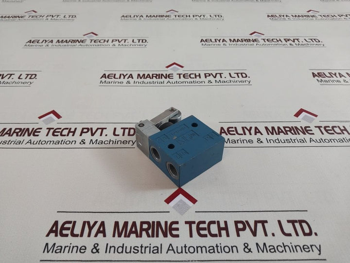 Rexroth 3630070010 Roller Lever Pneumatic Directional Valve