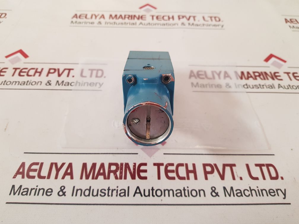 Rexroth 3712030000 Pneumatic Directional Valve 04W12