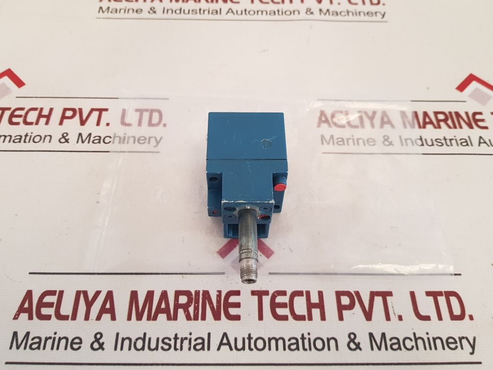 Rexroth 3722260220 Pneumatic Directional Valve 3296