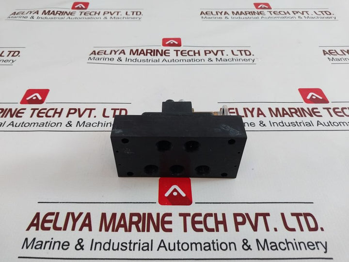 Rexroth 4633010000 Solenoid Valve Type: 463/301