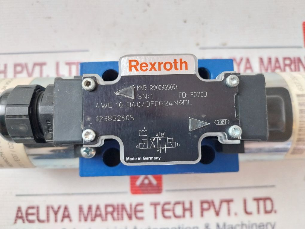Rexroth 4We 10 D40/Ofcg24N9Dl 4/2-way Emergency Operator Valve
