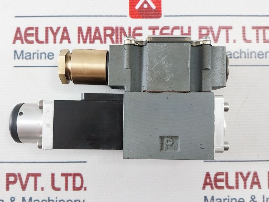 Rexroth 4We 6 D52/Ag24Nd Solenoid Operated Directional Valve