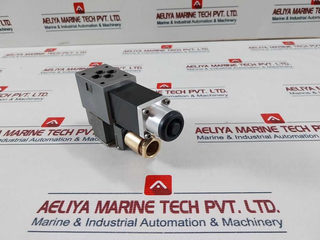Rexroth 4We 6 D52/Ag24Nd Solenoid Operated Directional Valve