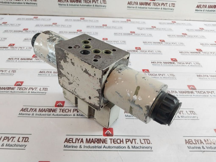 Rexroth 4Wrae 10 W30-21/G24K31/A1V Proportional Directional Valve 24V