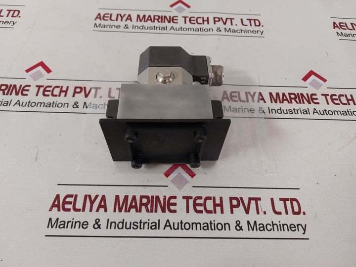 Rexroth 4Ws2Em10-45/45B2Et315K8Am Servo Valve