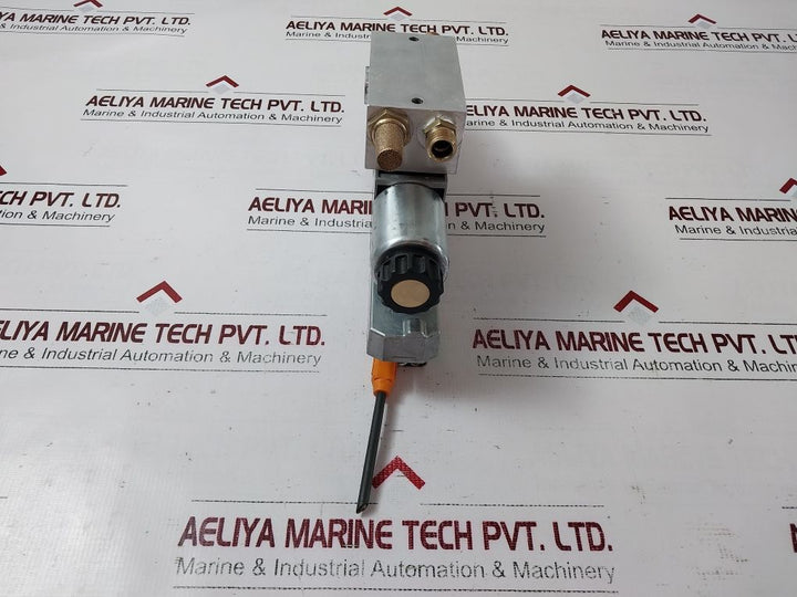Rexroth 5610217002 S Pneumatic Valve R414000786