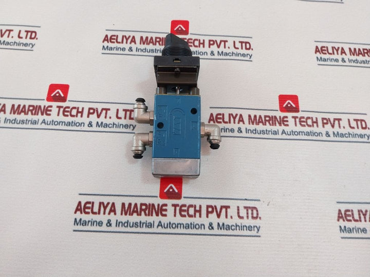 Rexroth 563 070 010 0 Pneumatic Manual Control Valve
