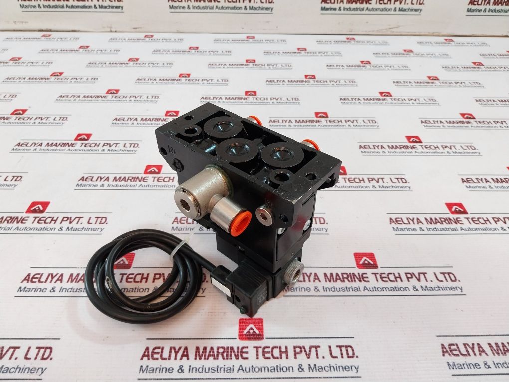 Rexroth 5653010000 Directional Valve 10 Bar