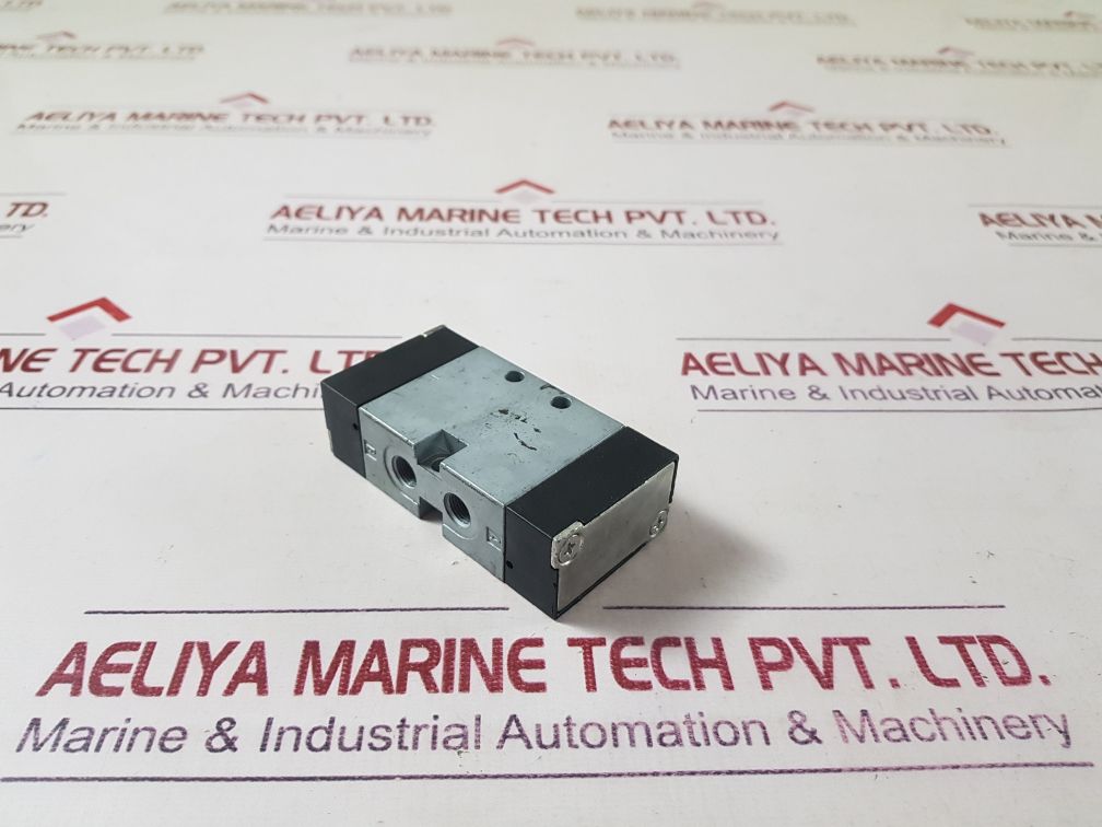 Rexroth 5710301100 valve 08w45