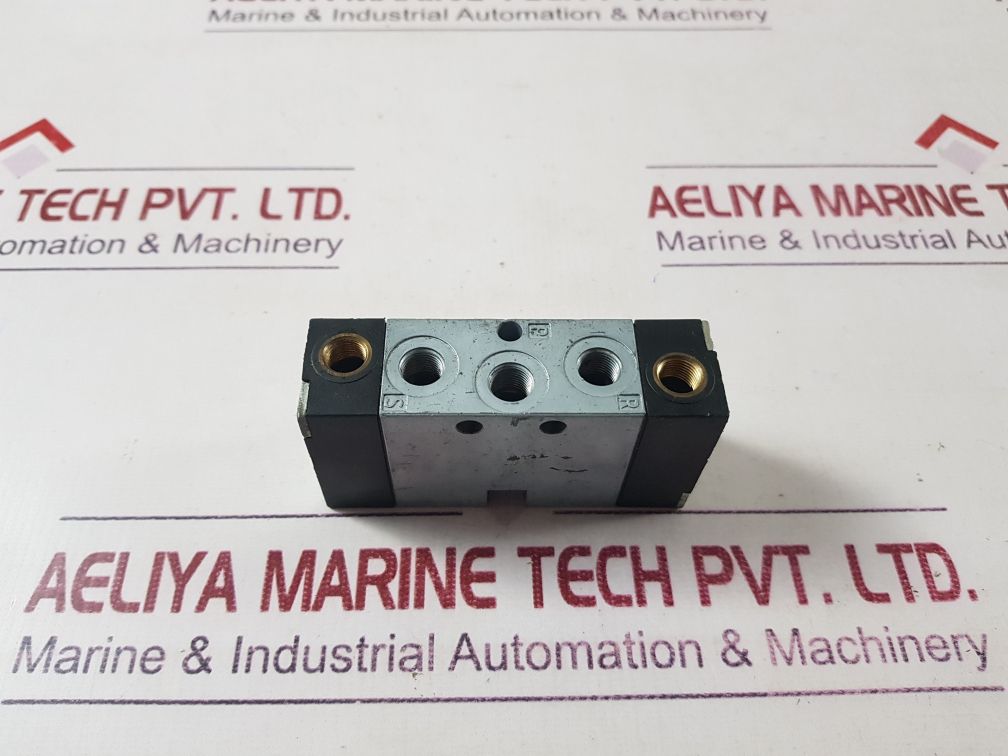 Rexroth 5710301100 valve 08w45