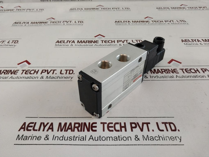 Rexroth 5724550220 Directional Control Valve