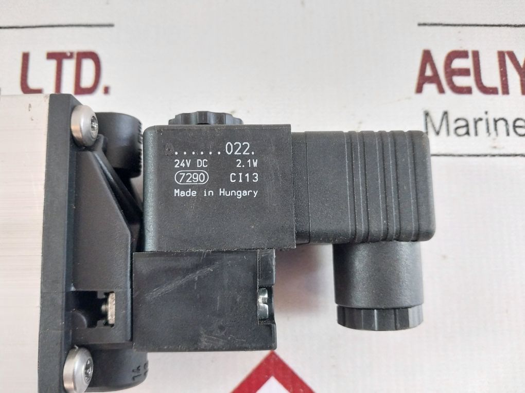 Rexroth 5724550220 Directional Control Valve