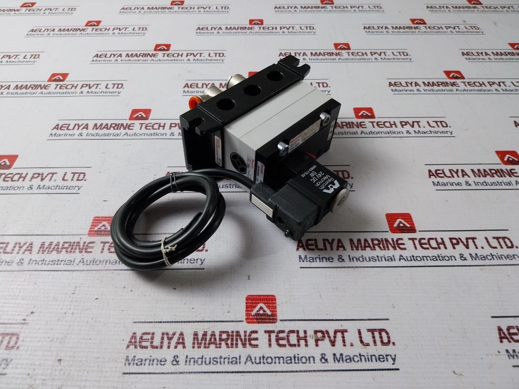 Rexroth 5802720000 Pneumatic Solenoid Valve 5812110100