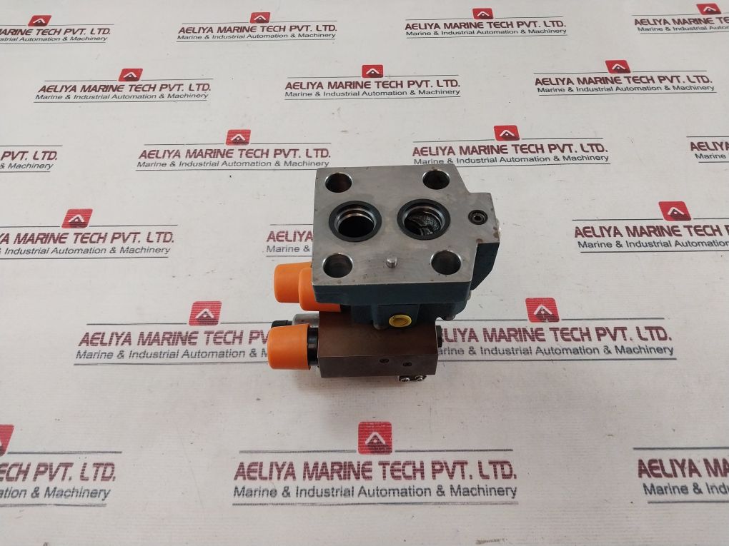 Rexroth Db3U 20 D2-53/100Y6Eg24N9K4 Two-stage Control Valve