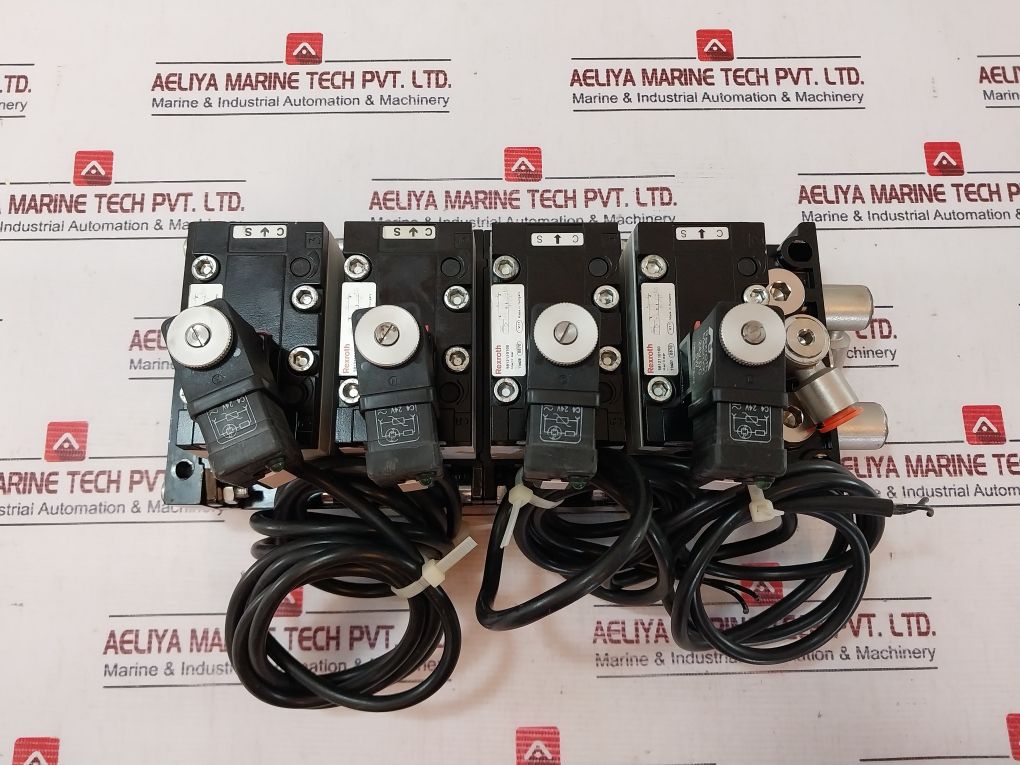 Rexroth Mecman R401001276 Pneumatic Directional Valve 5802720000