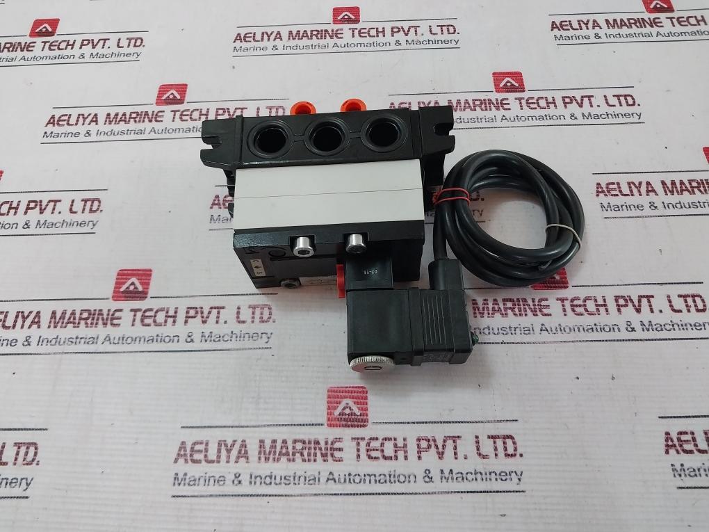 Rexroth R401001276 Pneumatic Directional Valve 24V Dc