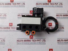 Rexroth R401001276 Pneumatic Directional Valve 5802720000