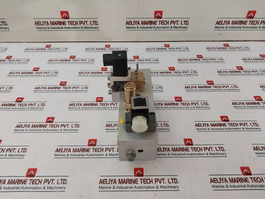 Rexroth R417000844 Valve