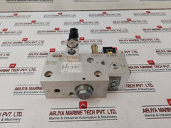 Rexroth R417000844 Valve