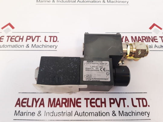 Rexroth R900156528 Direction Control Valve With Hydac Gz45-2 Xe R900774164
