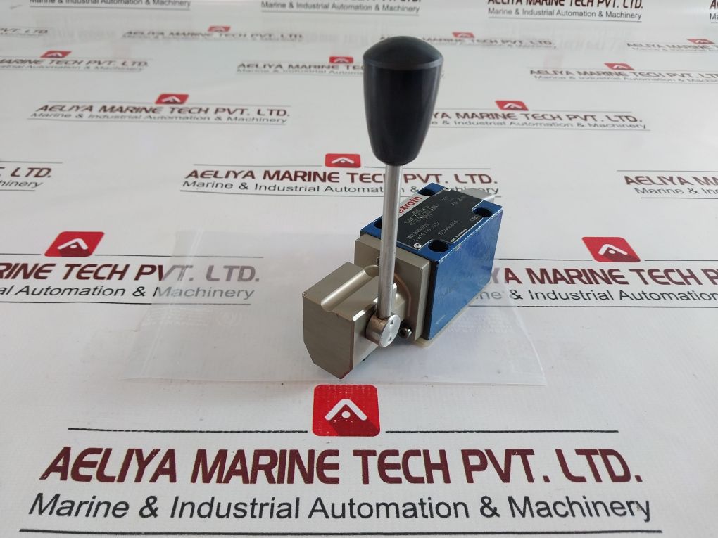 Rexroth R900469302 Directional Control Valve 4Wmm 6 J53