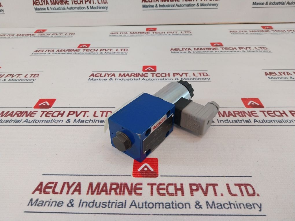 Rexroth R900561276 Directional Control Valve 4We 6 Y62/Eg24N9K4