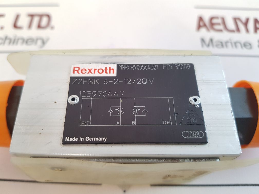 Rexroth R900564521 Flow Control Valve Z2Fsk 6-2-122Qv