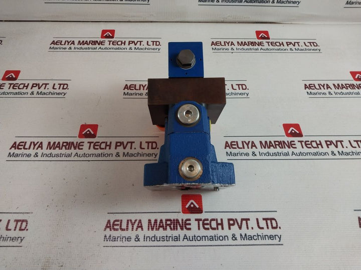 Rexroth R900709813 Two-stage Control Valve