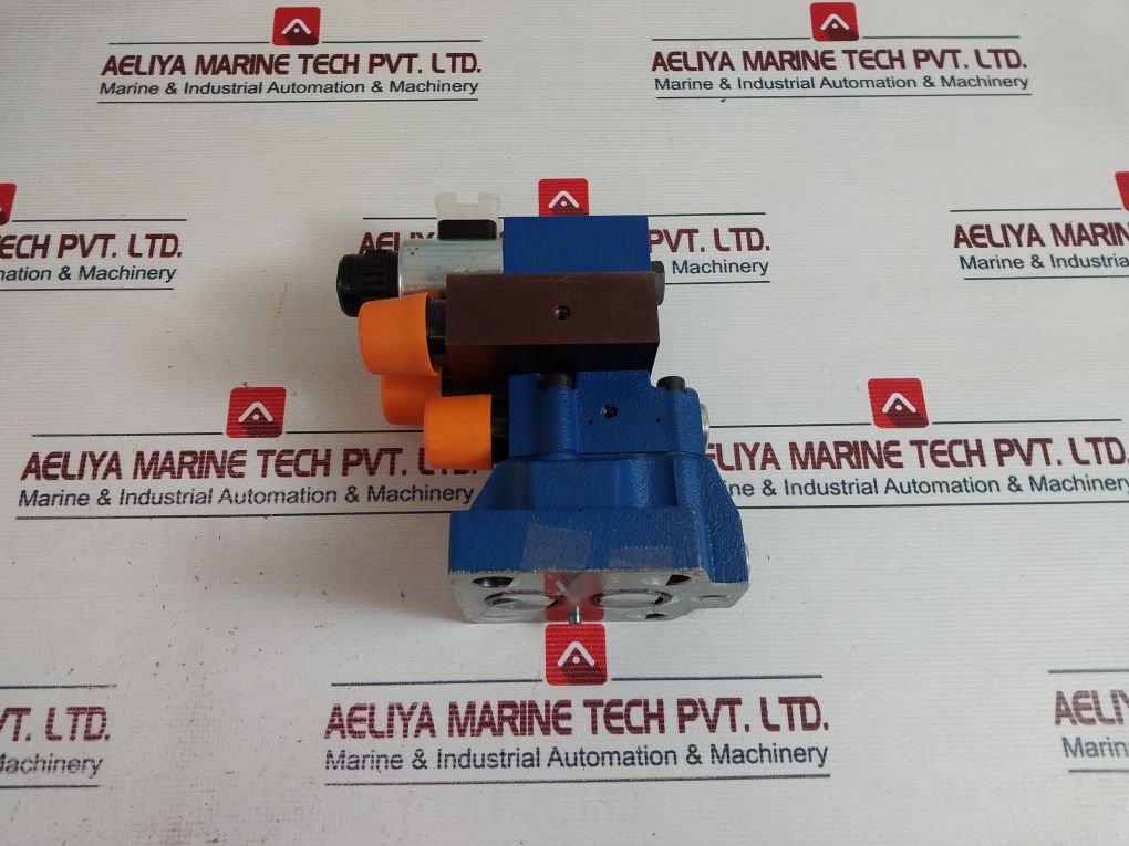 Rexroth R900709813 Two-stage Control Valve